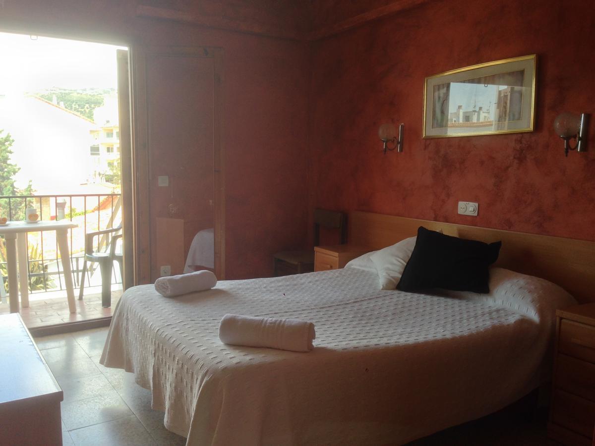 Hostal La Marina Platja d'Aro Zewnętrze zdjęcie